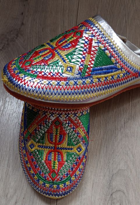 Oryginalne Marokańskie Babusze – Rękodzieło z Marrakeszu | Nowe | Unik