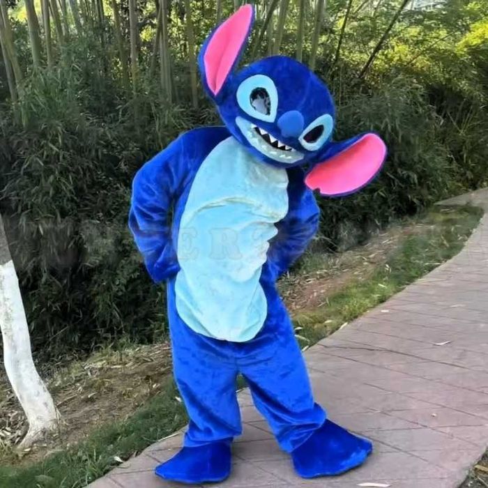 Mascote S T I T C H