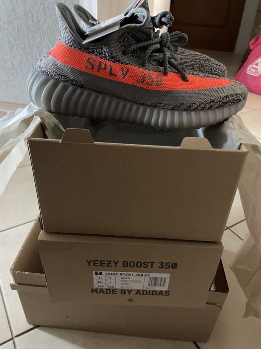 Yeezy Boost 350 V2 Beluga 40 2/3 25,5cm