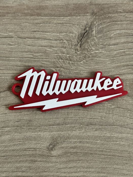 Brelok dla Fanów Milwaukee – Oryginalny Dodatek w Druku 3D