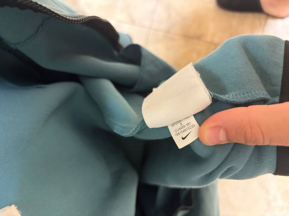 Nike Tech Fleece legit