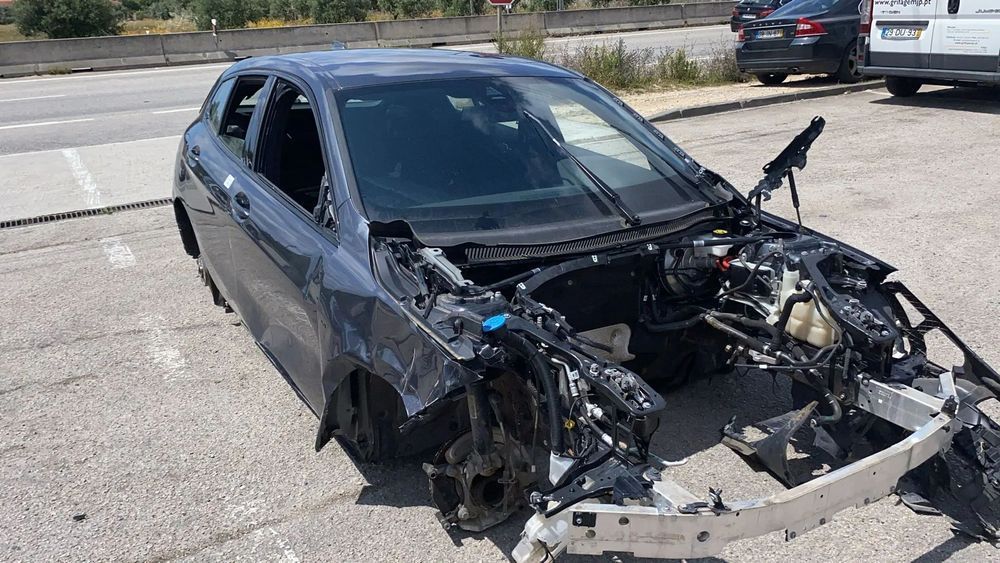 Peças BMW 118 I do ano 2023