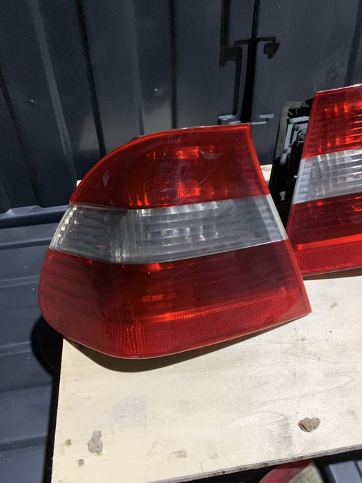 Farolim tras direito BMW E46