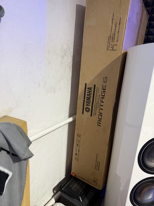 Yamaha montage 6