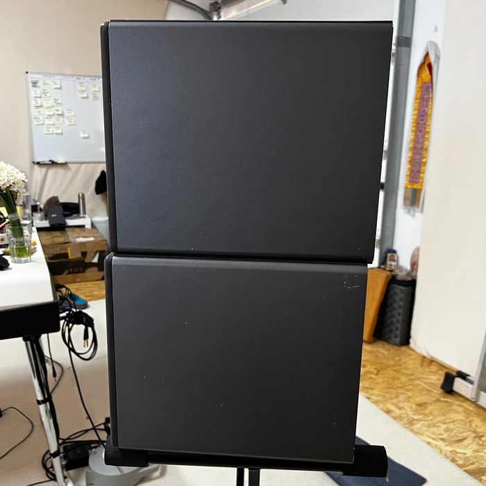 2X EMES Blue Studio Speakers Active