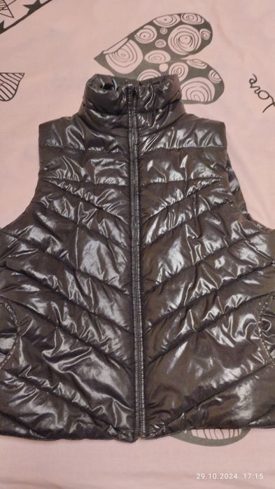 Безрукавка для дівчинки