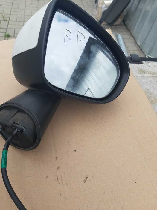 Opel Meriva B lusterko prawe 5 pin Z474
