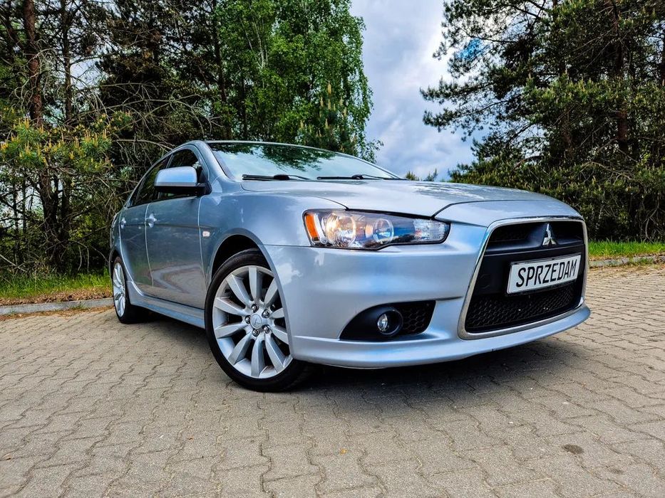 Mitsubishi Lancer