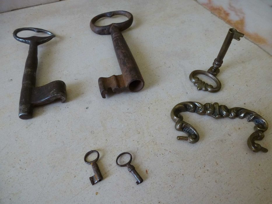 Chaves de ferro forjado de portas antigas