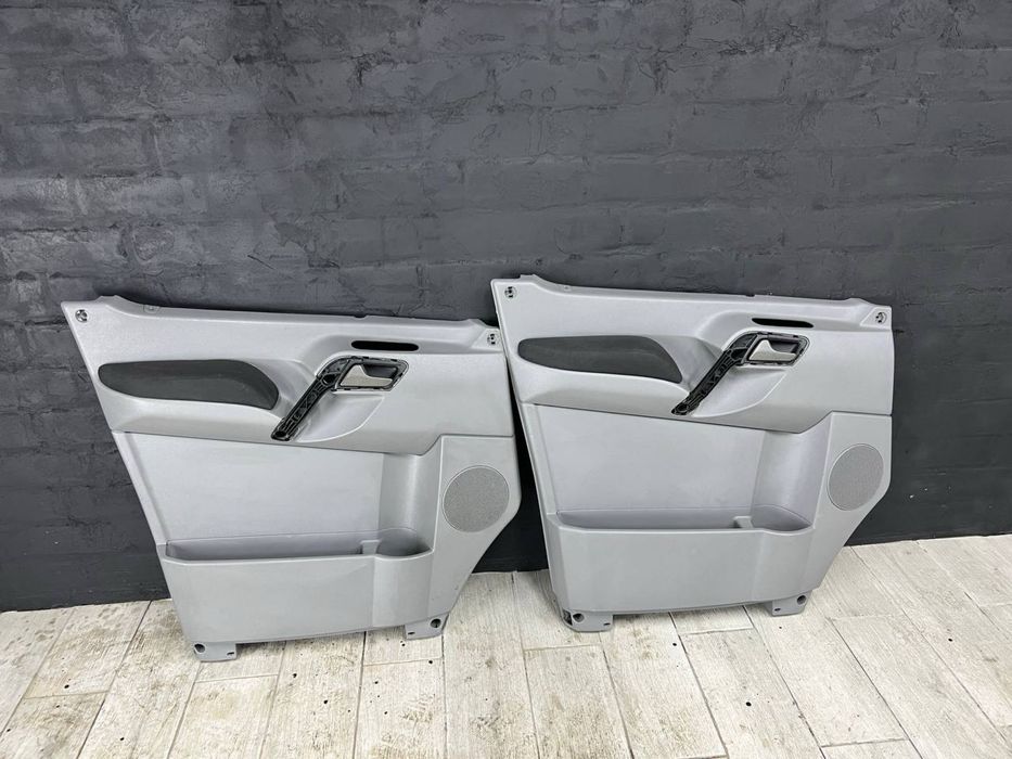 Підлокінтин. Карта. Спринтер. Крафтер. 906. Оригинал.