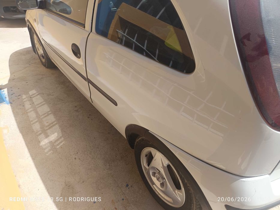 Opel Corsa C para peças