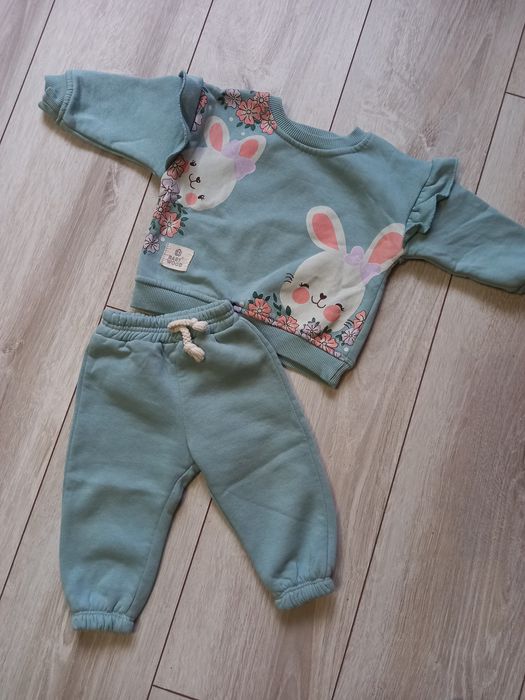 Костюмчик для дівчинки