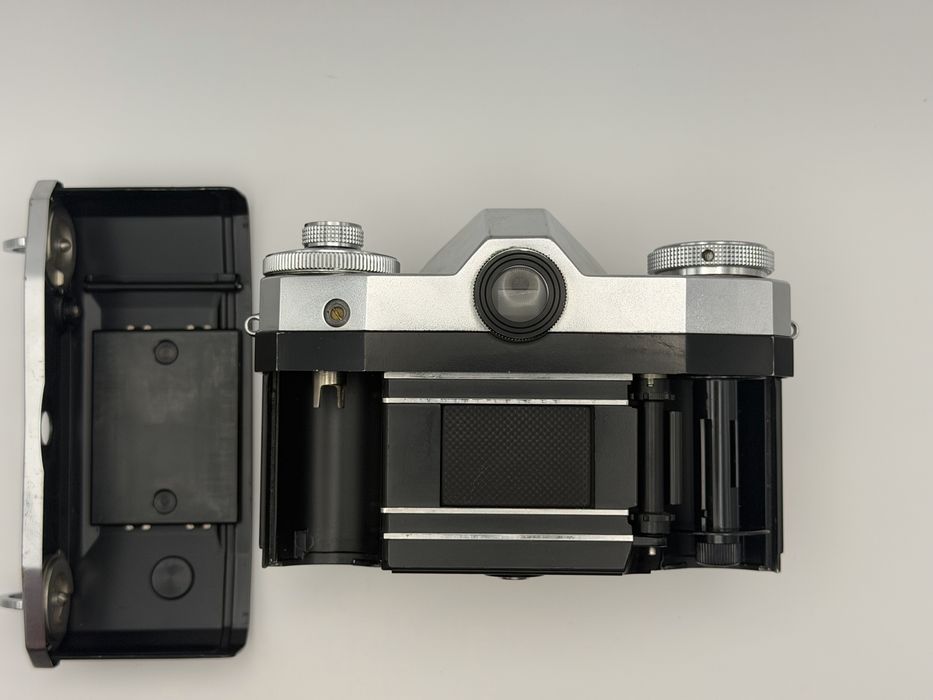 Zeiss Ikon Contaflex + Tessar 50mm + Pro-Tessar 35mm та 85mm (повний комплект).