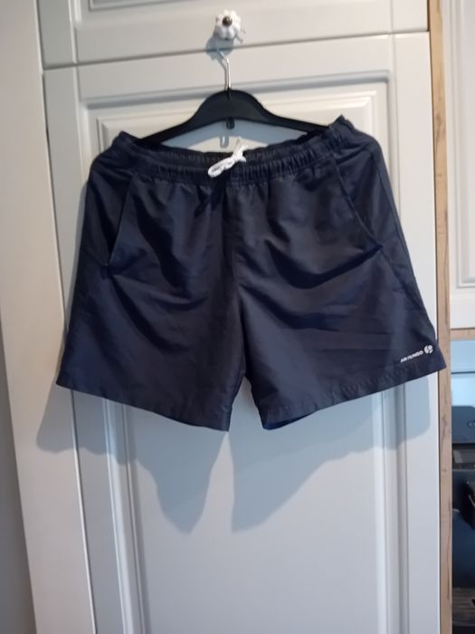 Spodenki sportowe Artengo