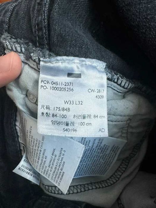 Levi’s 511 czarne jeansy W33 L32 S/M – świetny stan, klasyczny model