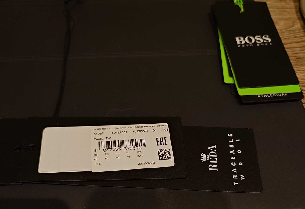 Hugo Boss spodnie męskie garniturowe, oryginalne