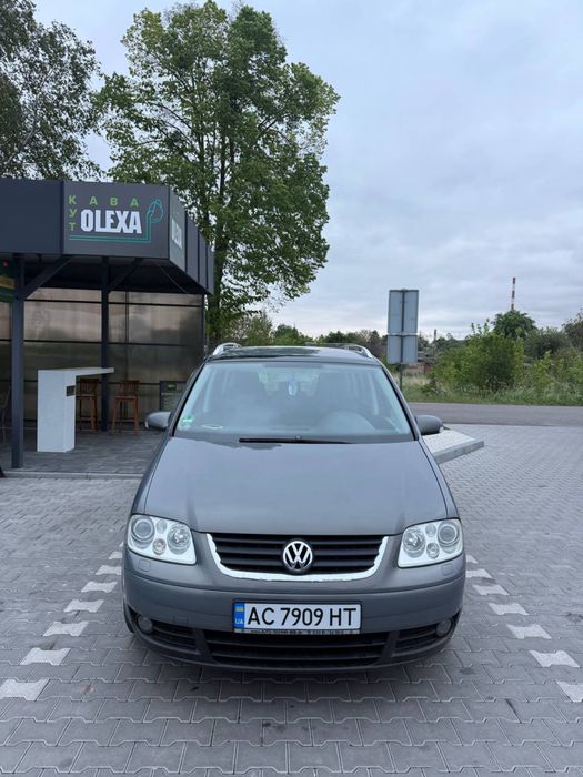 Volkswagen Touran
