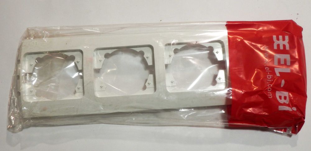 EL-Bi серія Zirve Beyaz рамка четверна 4-на 501-0200-228 white біла