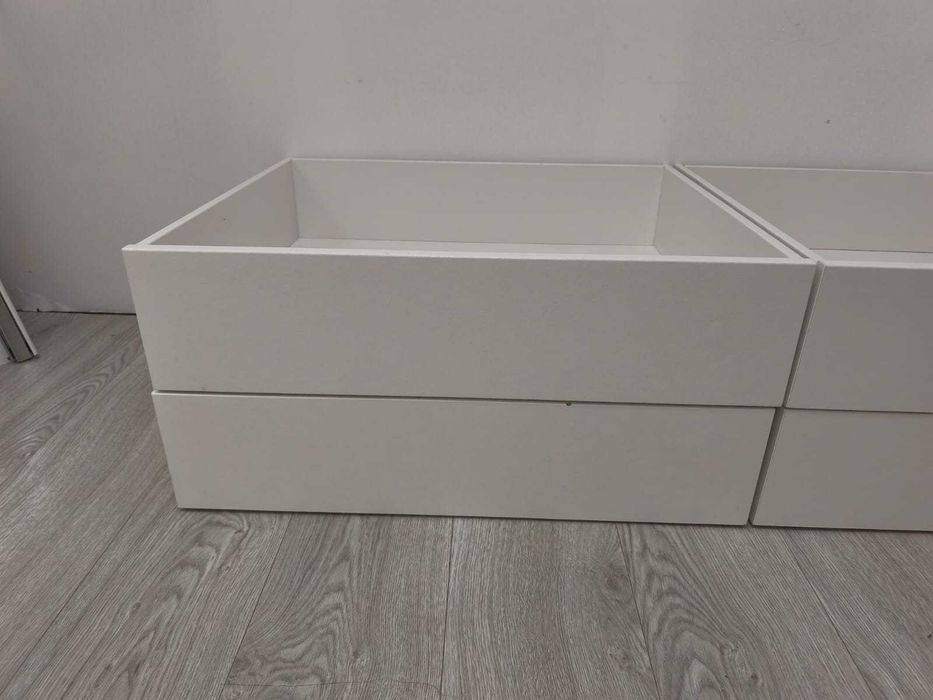Estruturas de Roupeiro Pax 236cm com gavetas, acessorios