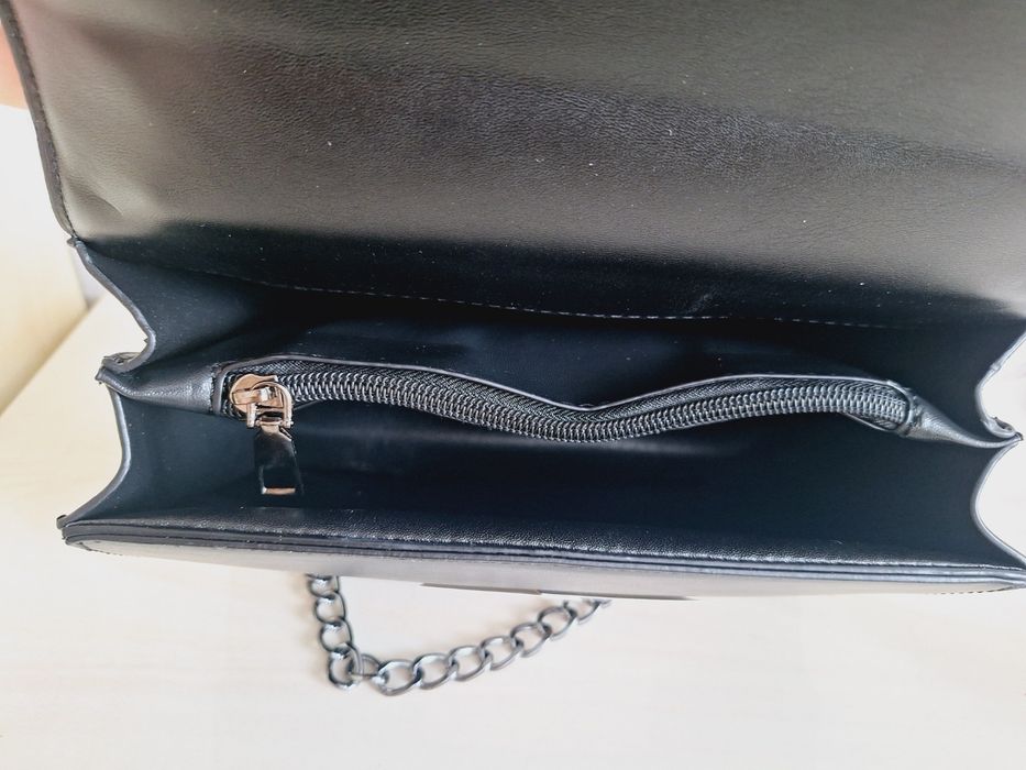 Нова сумочка зі зміїним  принтом