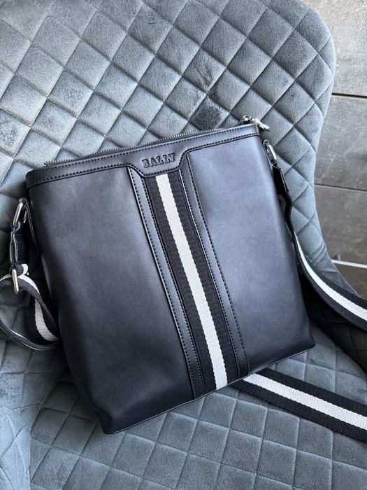 Harga bally hot sale