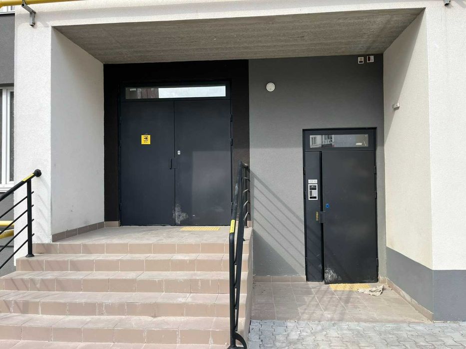 Здана новобудова, можна перепланувати в 2к, Південно-Захід ID37950