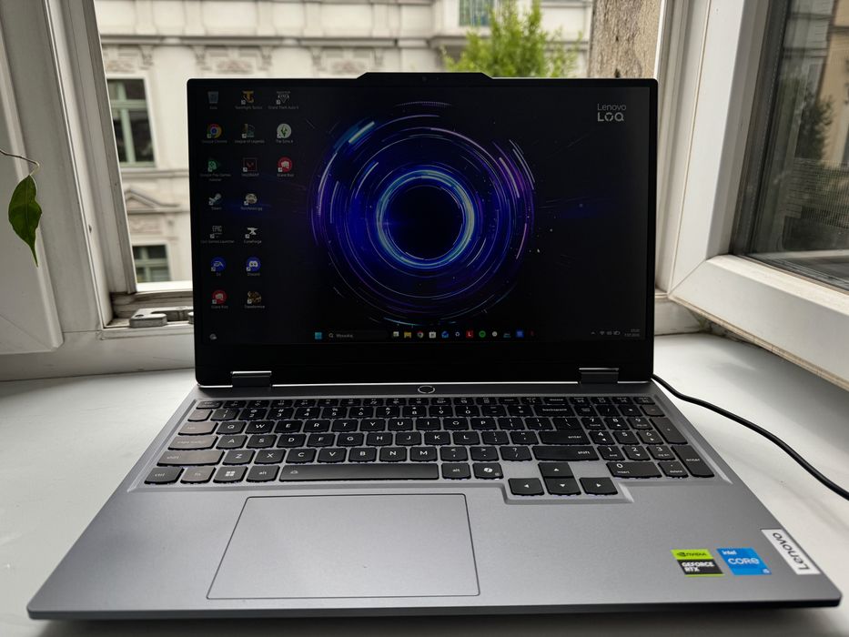 Lenovo LOQ 15IRX10 i5-13450HX RTX 5050 16GB RAM 512GB SSD – gwarancja, dokumentacja, bardzo dobry stan
