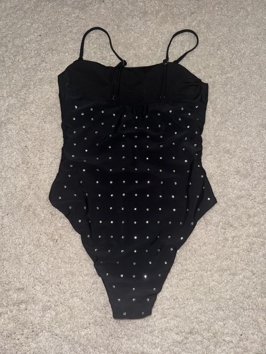 Продам купальник