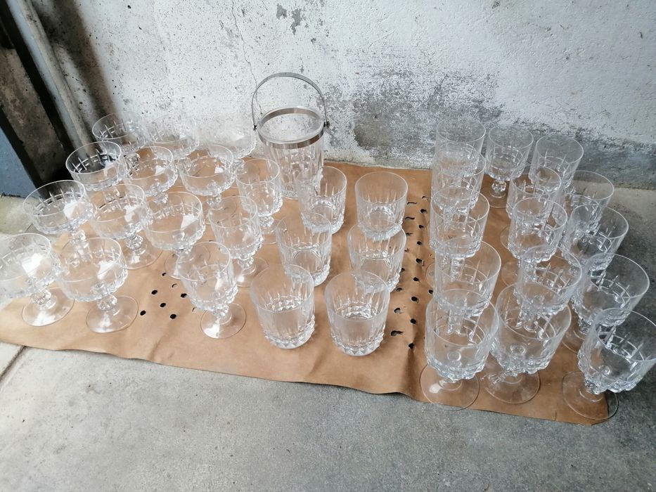 Crystal Glass Set64751428124290120