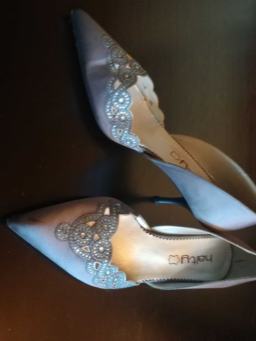 Sapatos senhora da ceremonia
