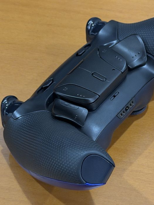 Dualsense PS5 c/Paddles & Trigger Click + Kontrol Freek