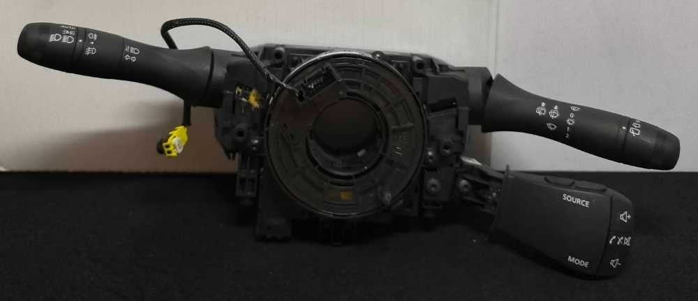 Conjunto / Manetes de Luzes e Limpa Vidros 255671005R - DACIA SANDERO II