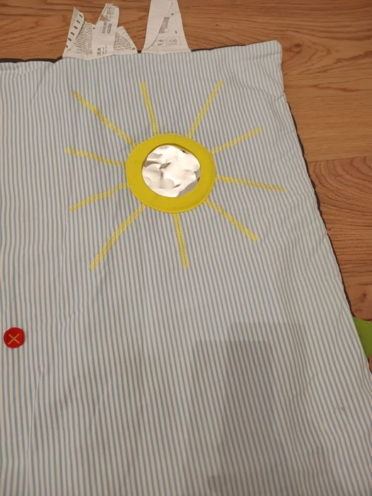 Mata do zabawy dla niemowląt Ikea i Chicco