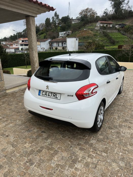 Peugeot 208 VTI