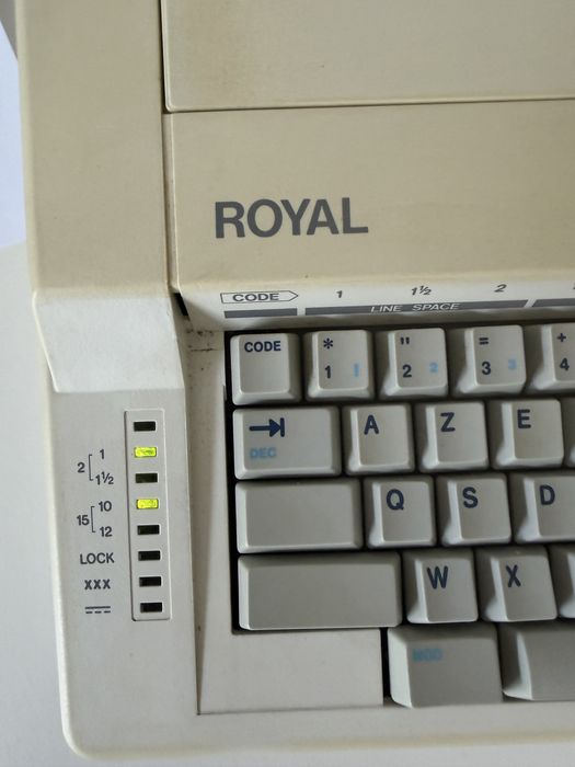Maquina escrever eletrica