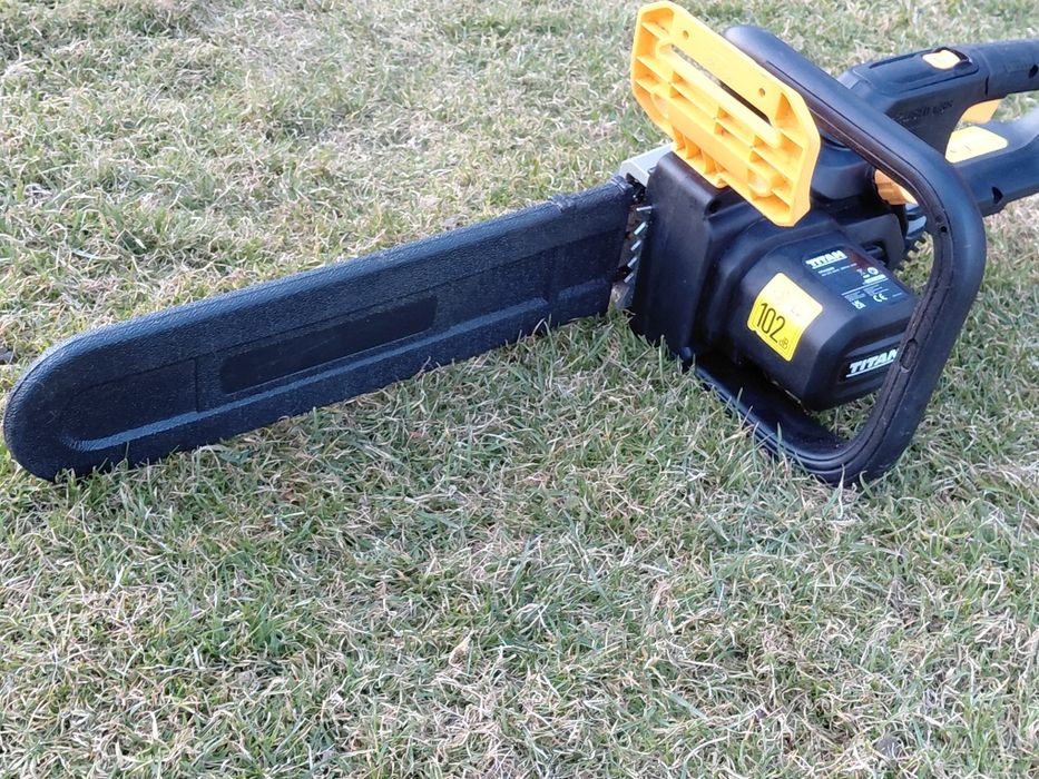 Piła łańcuchowa akumulatorowa Titan 36v35cm