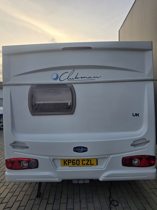 Caravana Lunar Clubman 2004 4 Dormidas ( inglesa)