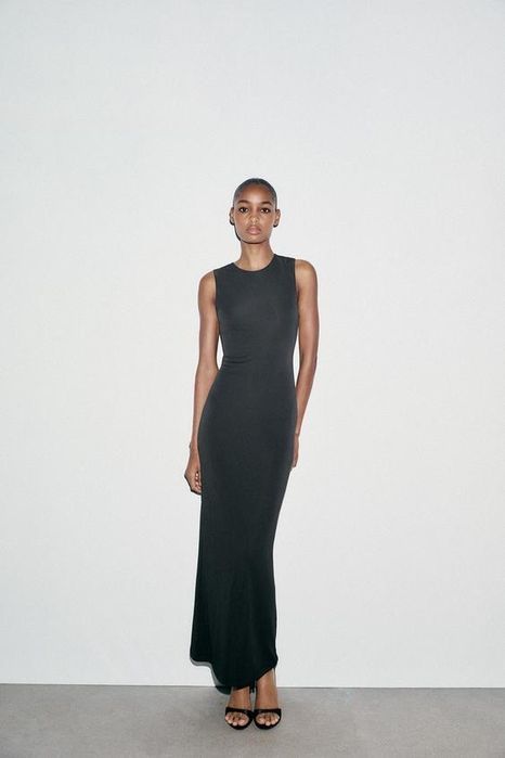 Сукня zara в стилі skims