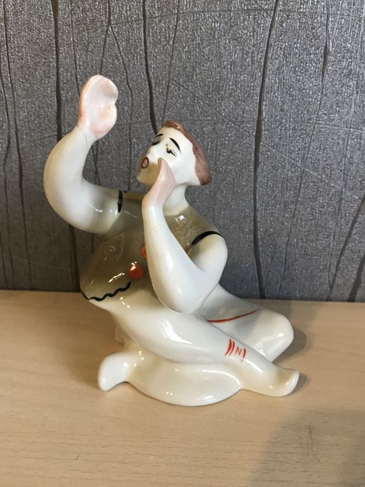 Продам фарфор СССР.