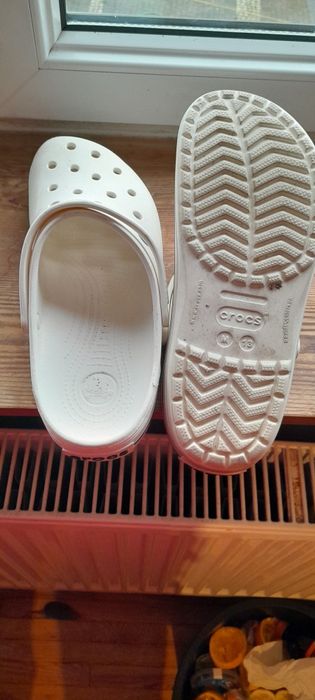 Klapki Crocs M 13