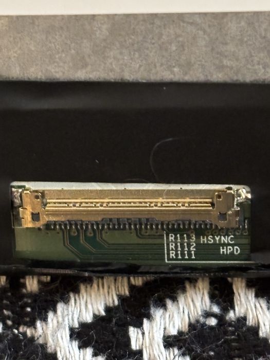 Wyswietlacz lcd do laptopa.