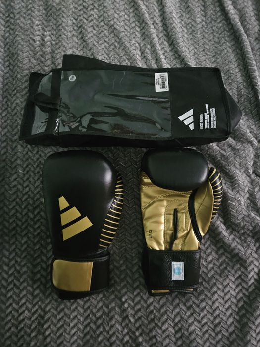 Рукавиці боксерськi adidas Wako ADIKBWKF200 black/gold