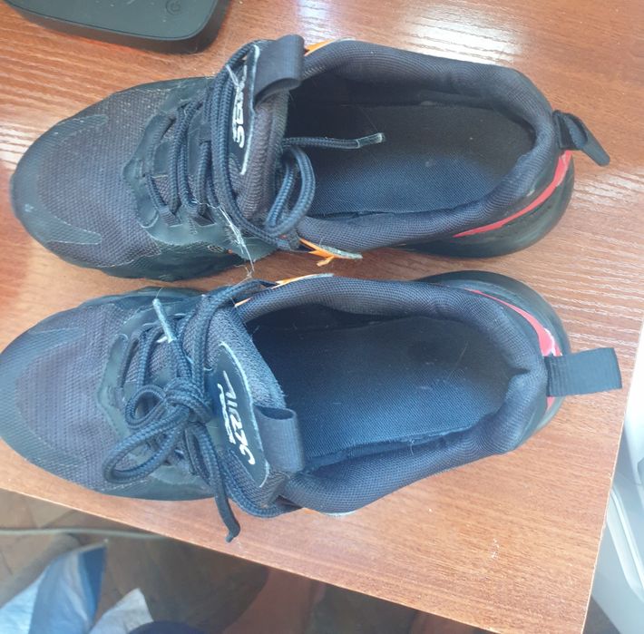 Tenis nike air  pretos