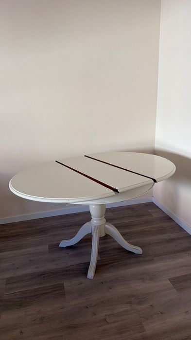 Mesa de jantar extensível