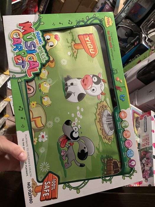 Mata edukacyjna z motywem farmy nowa