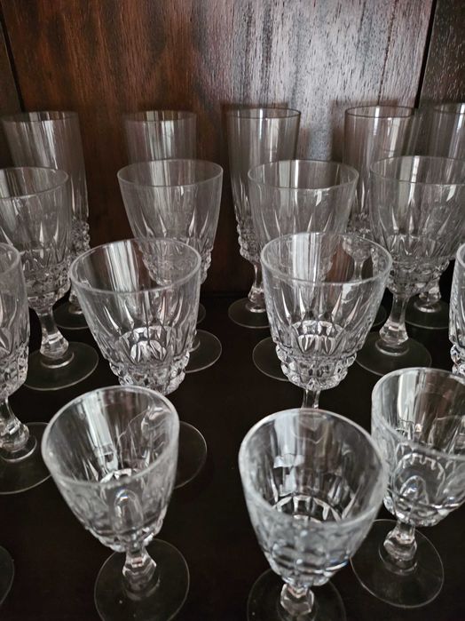 Serviço incompleto de copos Cristal d'Arques