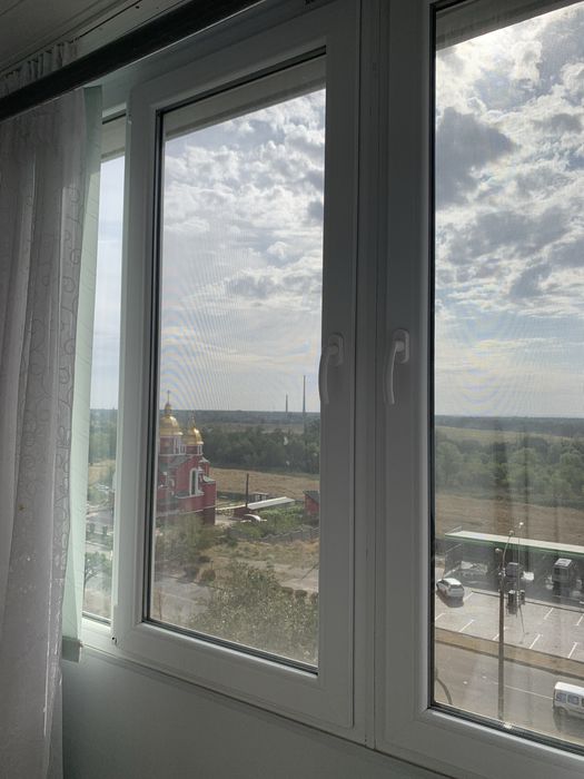 Продам 2 к.квартиру, левый берег, ул.Харьковская.