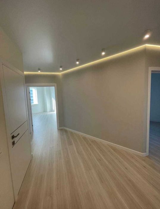 15525 ЖК Садовый!!! Продам просторную 3х комнатную квартиру!