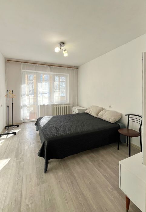 Оренда ізольованої кімнати після ремонту вул.Миколайчука