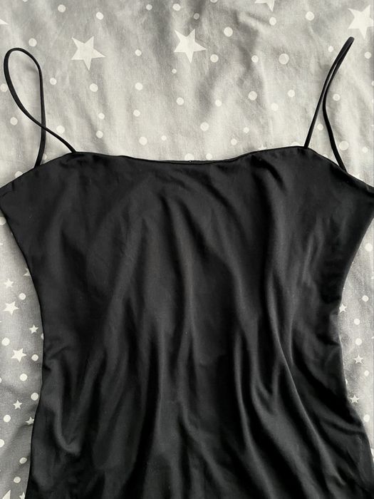 Довге плаття максі сукня вечірня на тонких бретелях з відкритою спиною